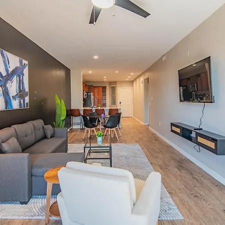 Spacious 2Bd - Asu - Sloan Pk - Wd Parking Sleeps 8
